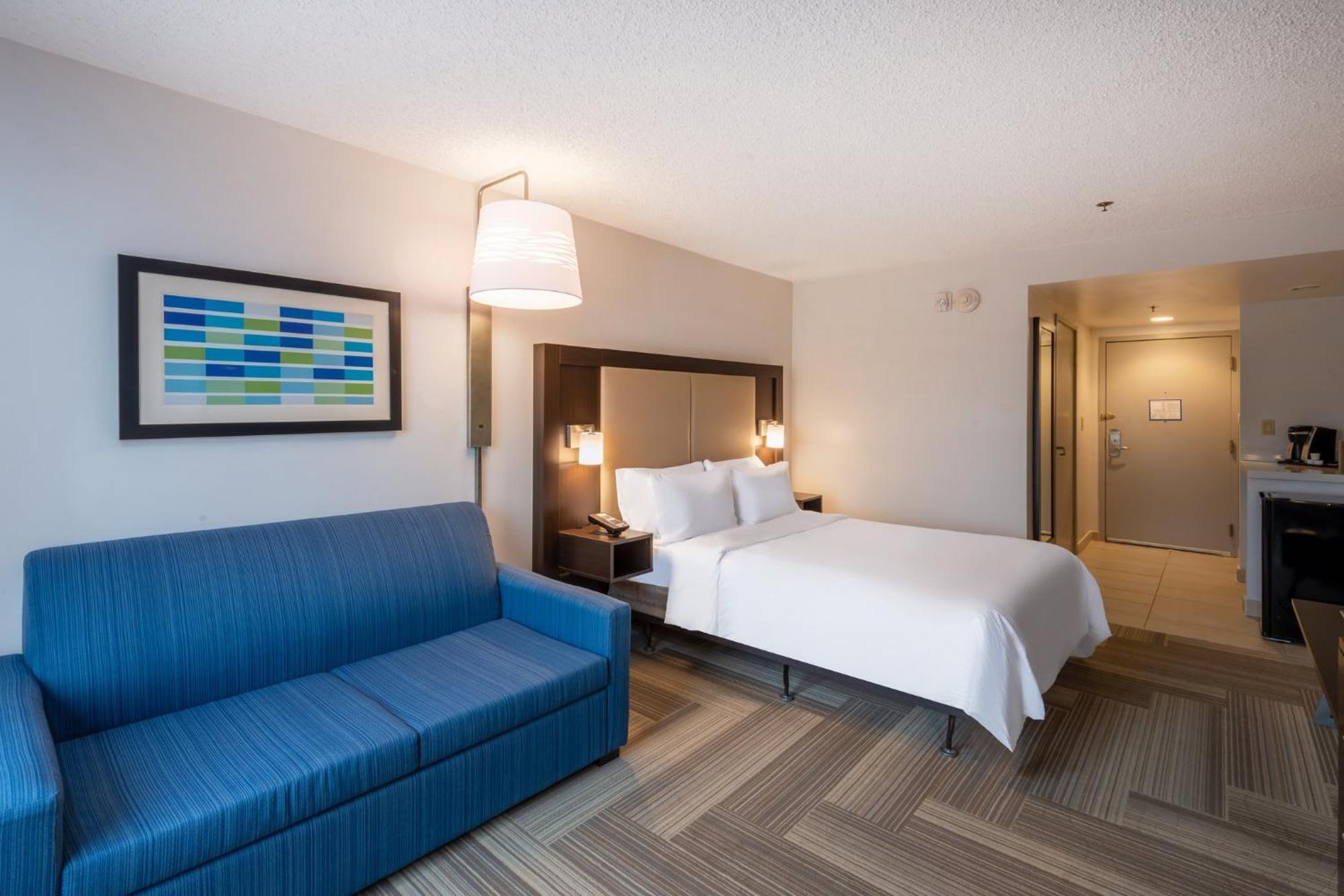 Holiday Inn Express Philadelphia Ne-Bensalem, An Ihg Hotel Bagian luar foto