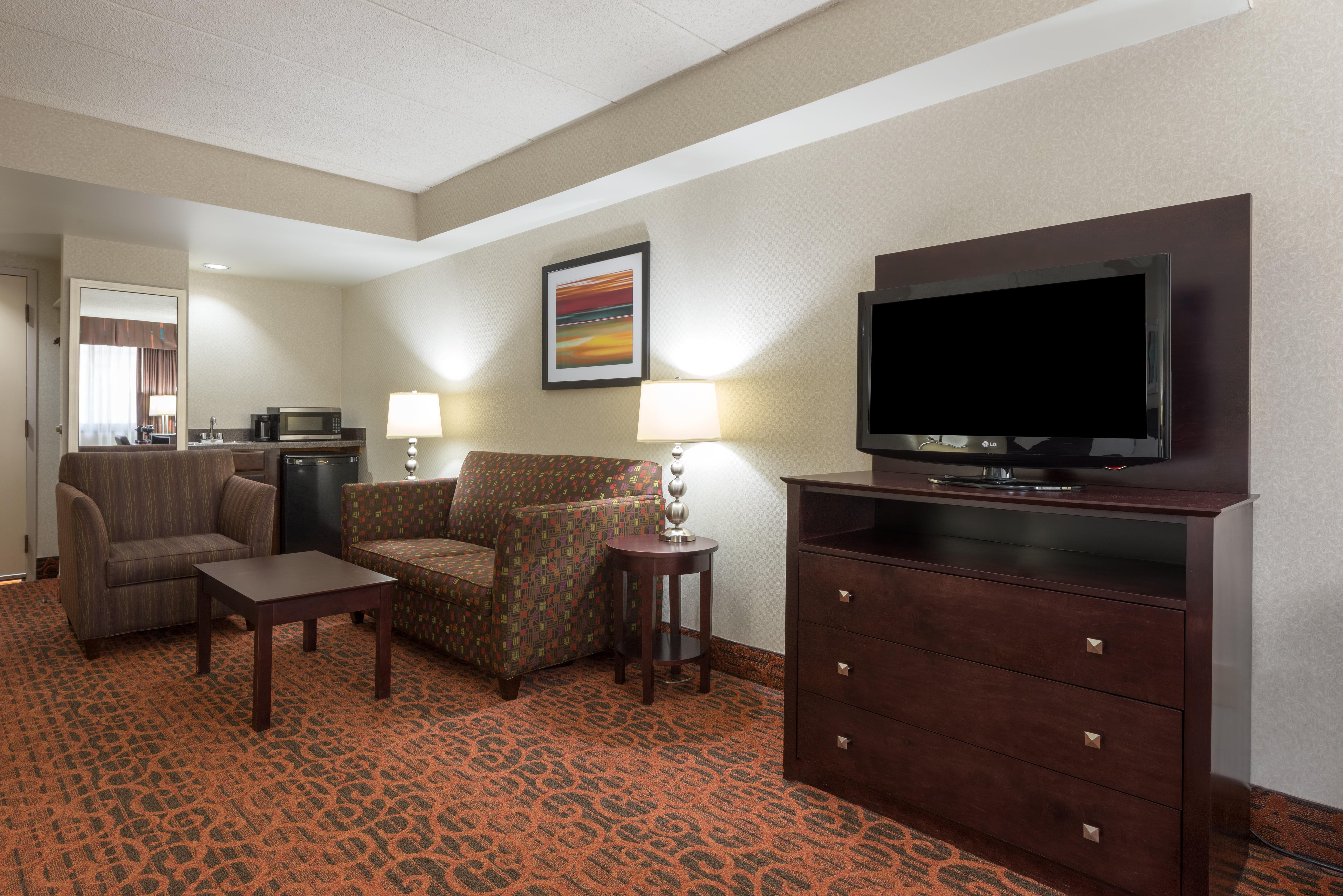 Holiday Inn Express Philadelphia Ne-Bensalem, An Ihg Hotel Bagian luar foto