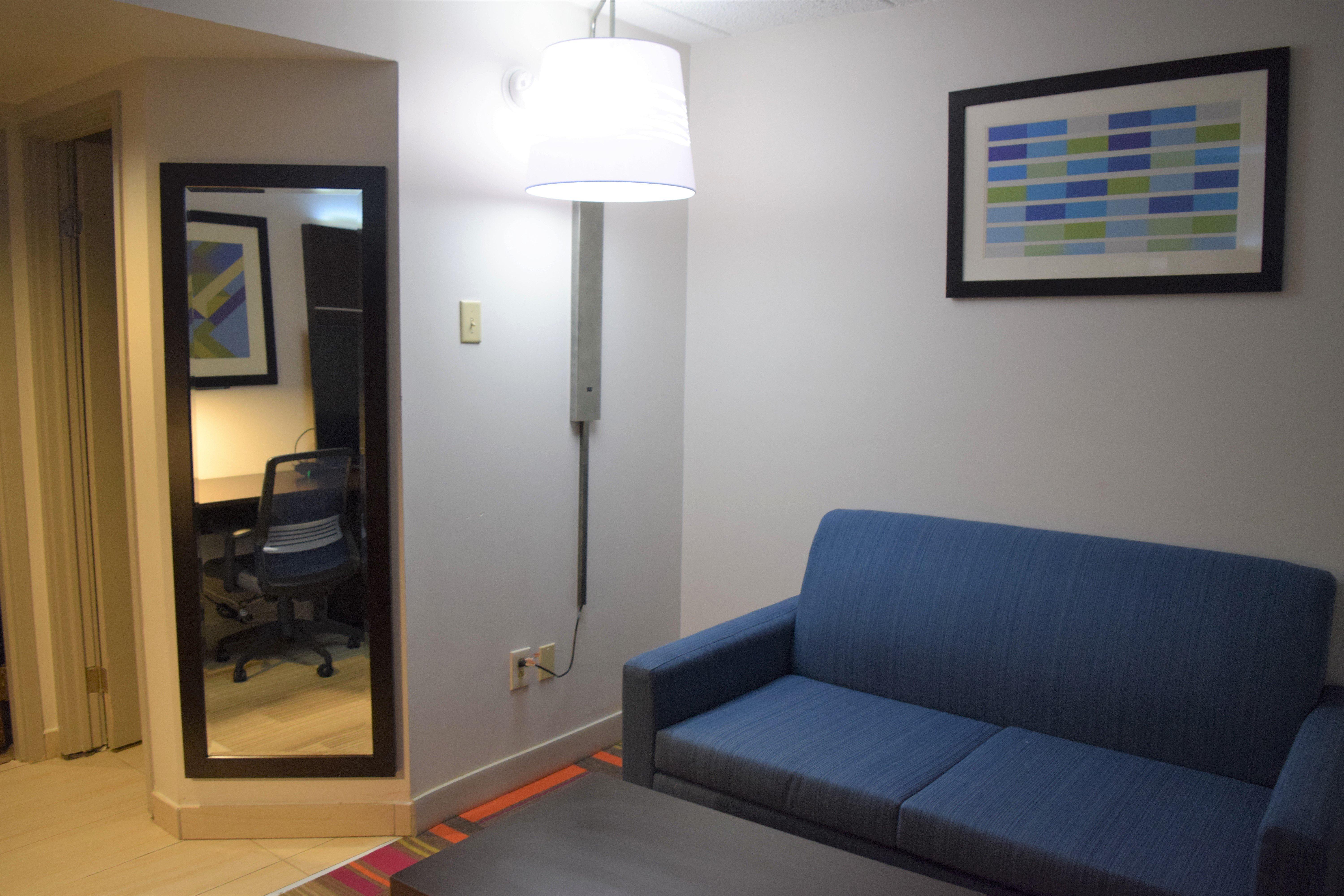 Holiday Inn Express Philadelphia Ne-Bensalem, An Ihg Hotel Bagian luar foto