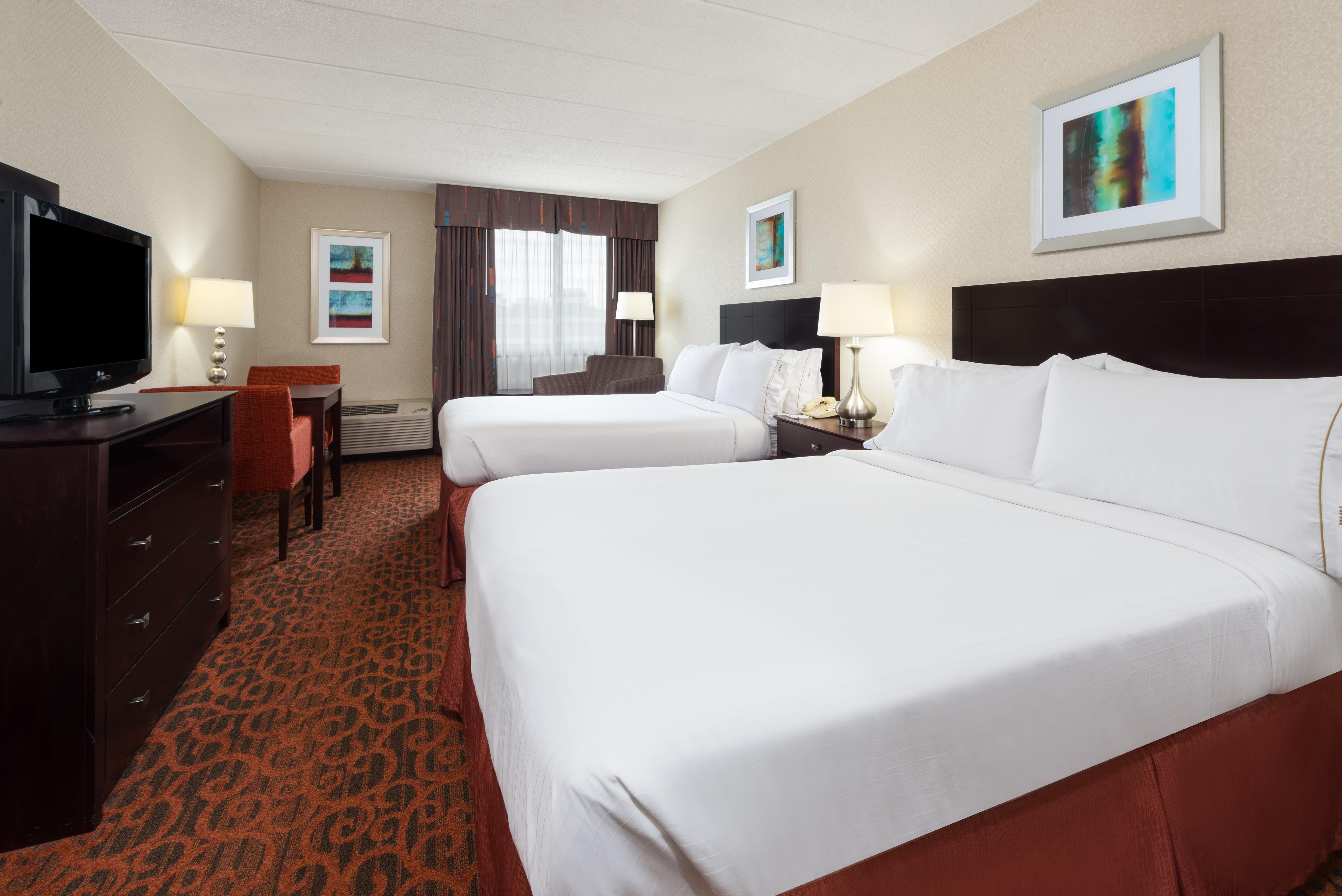 Holiday Inn Express Philadelphia Ne-Bensalem, An Ihg Hotel Bagian luar foto