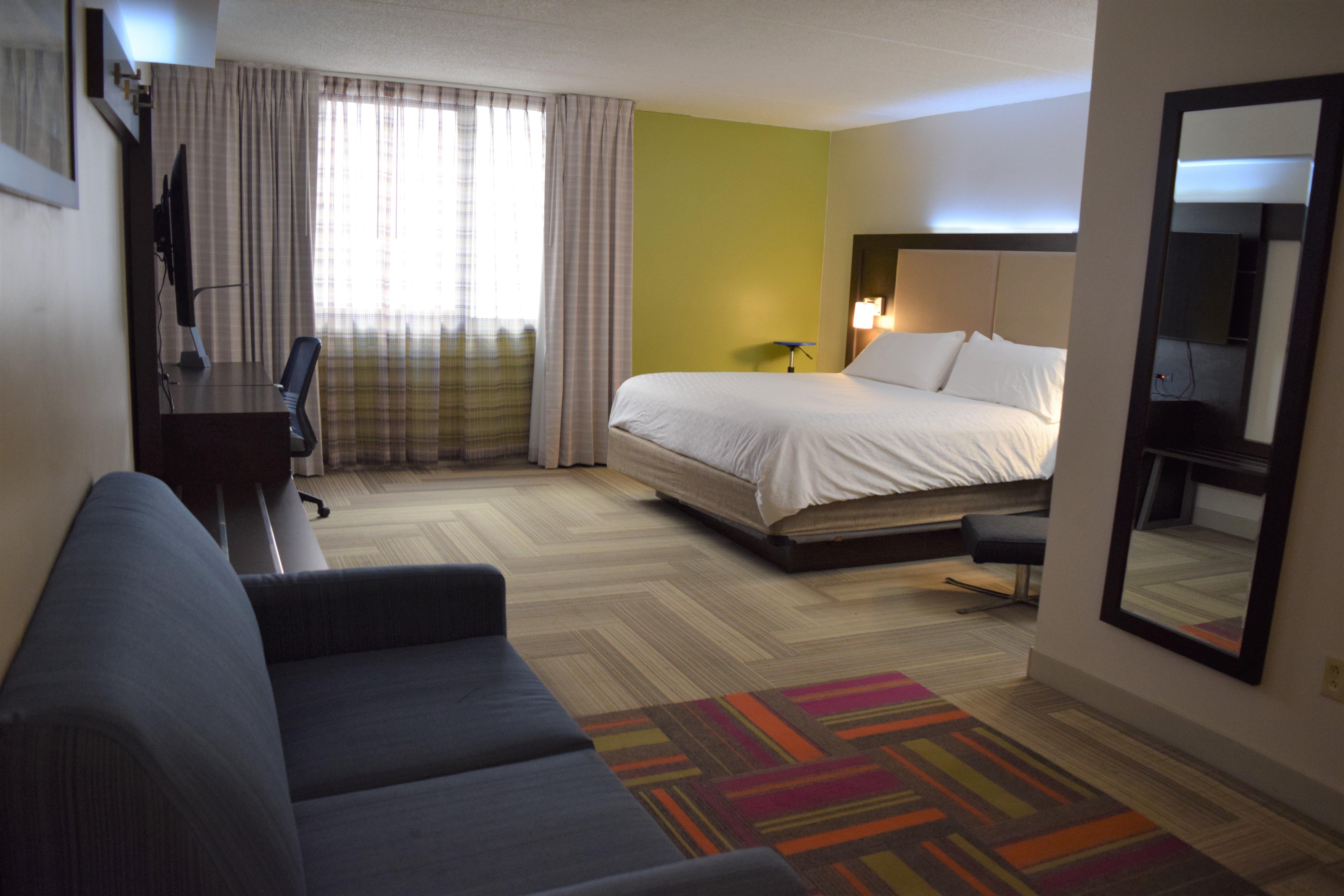 Holiday Inn Express Philadelphia Ne-Bensalem, An Ihg Hotel Bagian luar foto