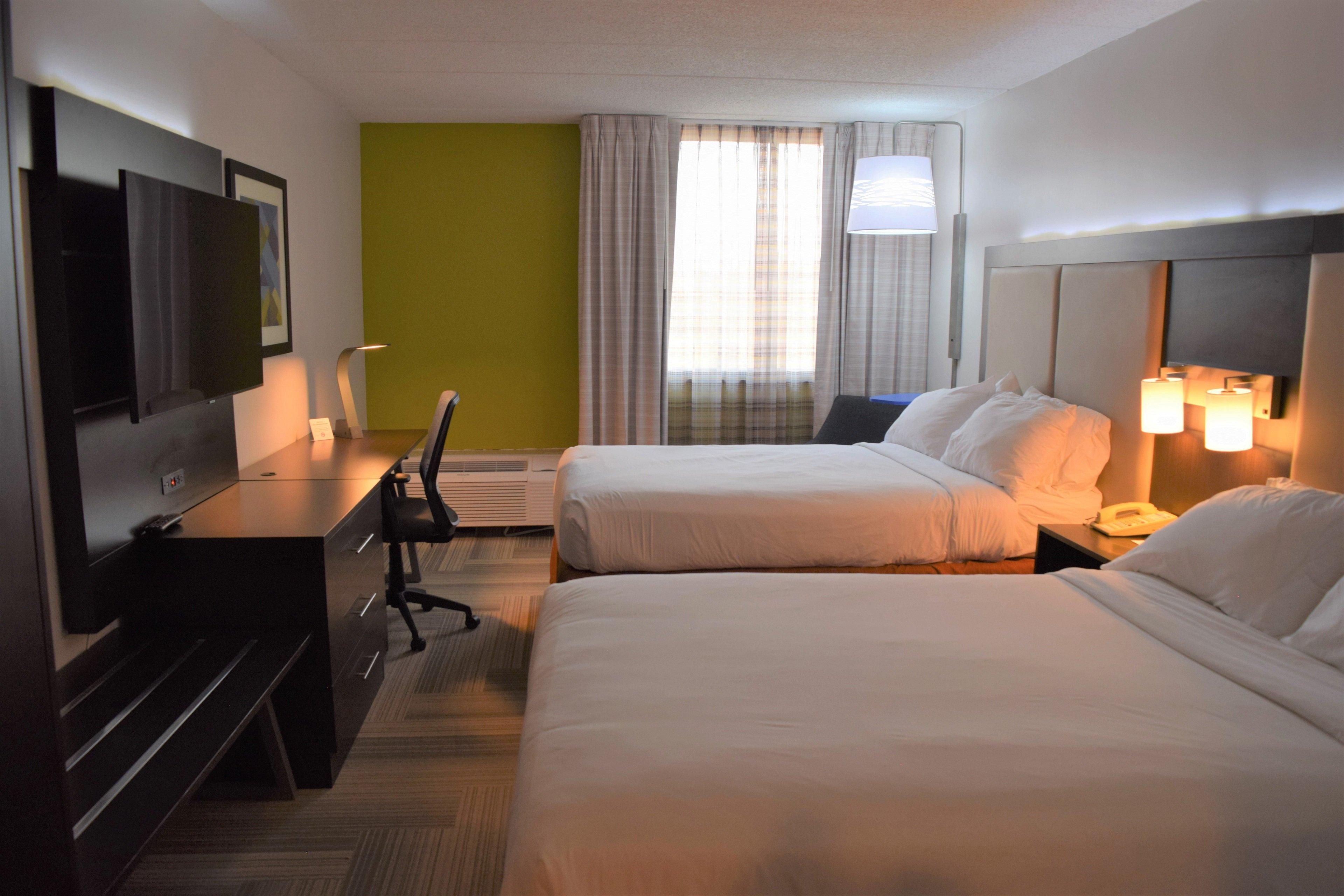 Holiday Inn Express Philadelphia Ne-Bensalem, An Ihg Hotel Bagian luar foto